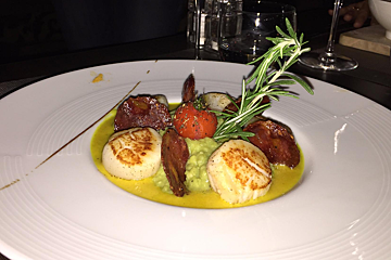 Le Table des Lys Restaurant, Arc 1950 style of cuisine