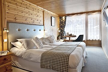 Les Sherpas Hotel, Courchevel 1850 double bedroom