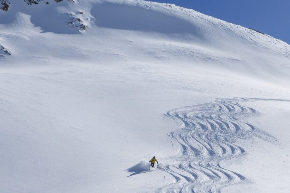 Sunny pistes in brilliant shape this week