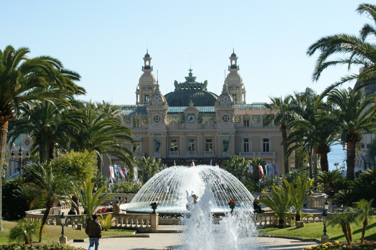 Savills Estate Agent, Monaco