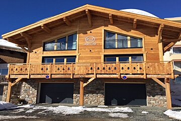 Secret de Neige Chalet, Alpe d'Huez exterior