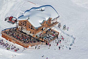 Aux Enfants Terribles Restaurant, Vallandry exterior