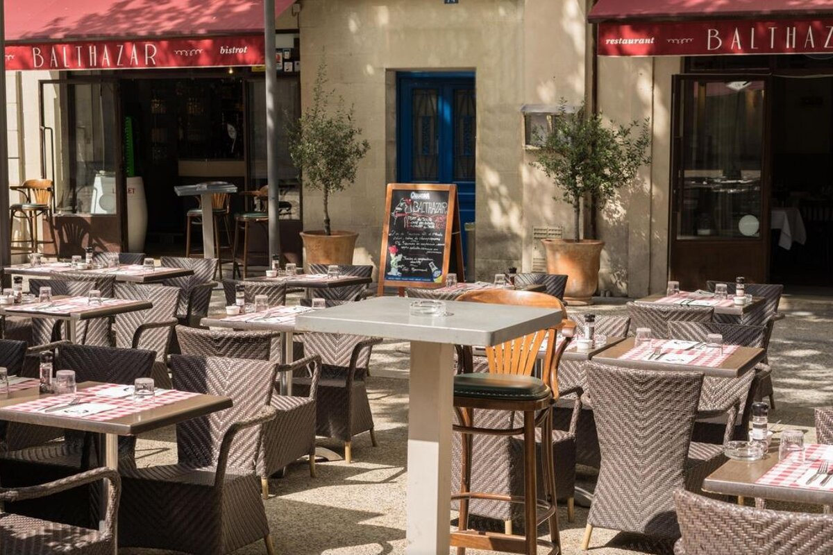 Bistrot Balthazar Restaurant, Avignon restaurant terrasse