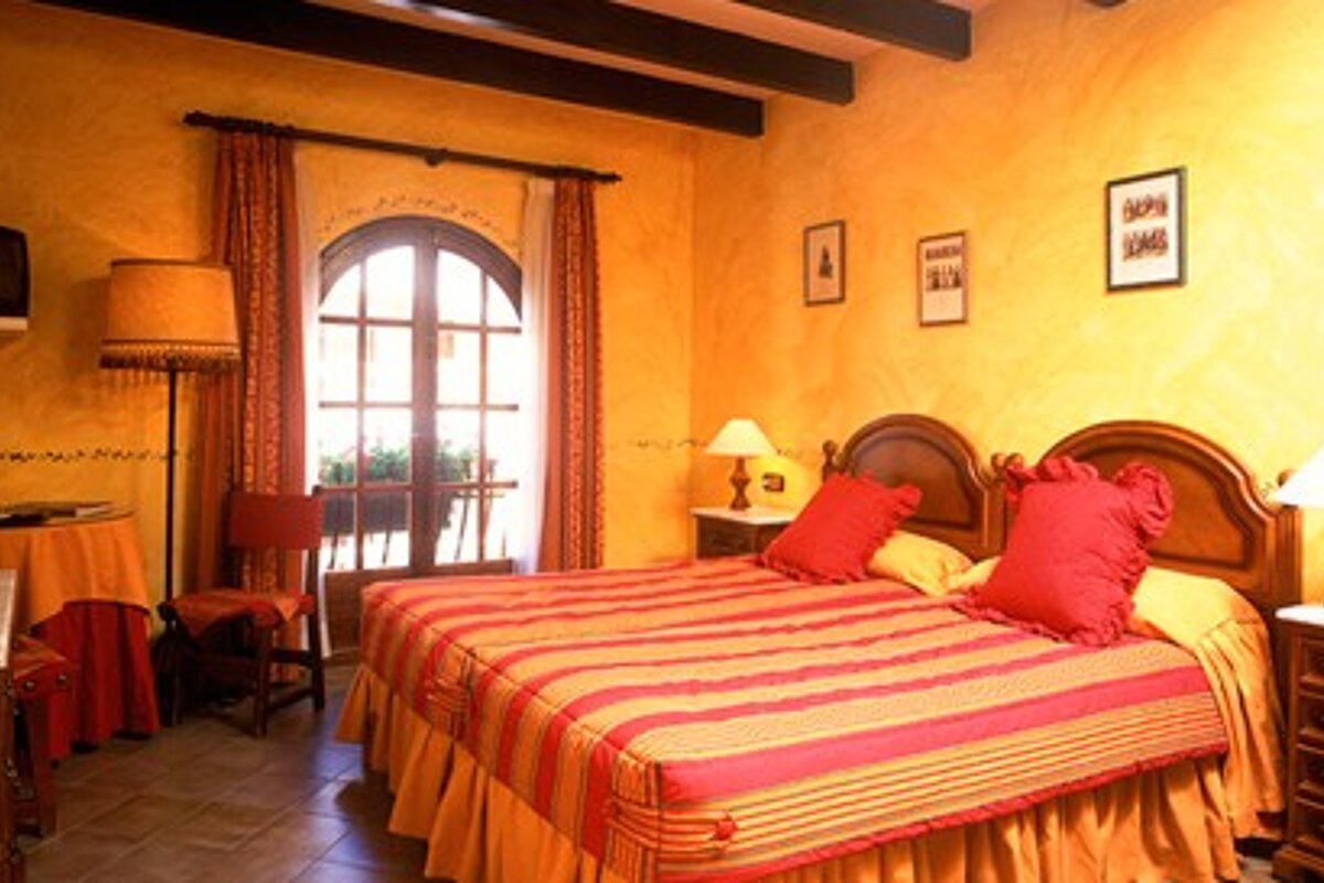Petit Hotel Ses Rotges, Cala Ratjada twin bedroom