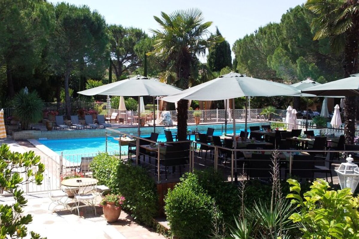 L'Olivier, Pertuis restaurant terrasse