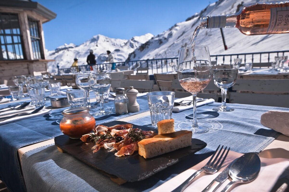 La Folie Douce, Val d'Isere style of cuisine