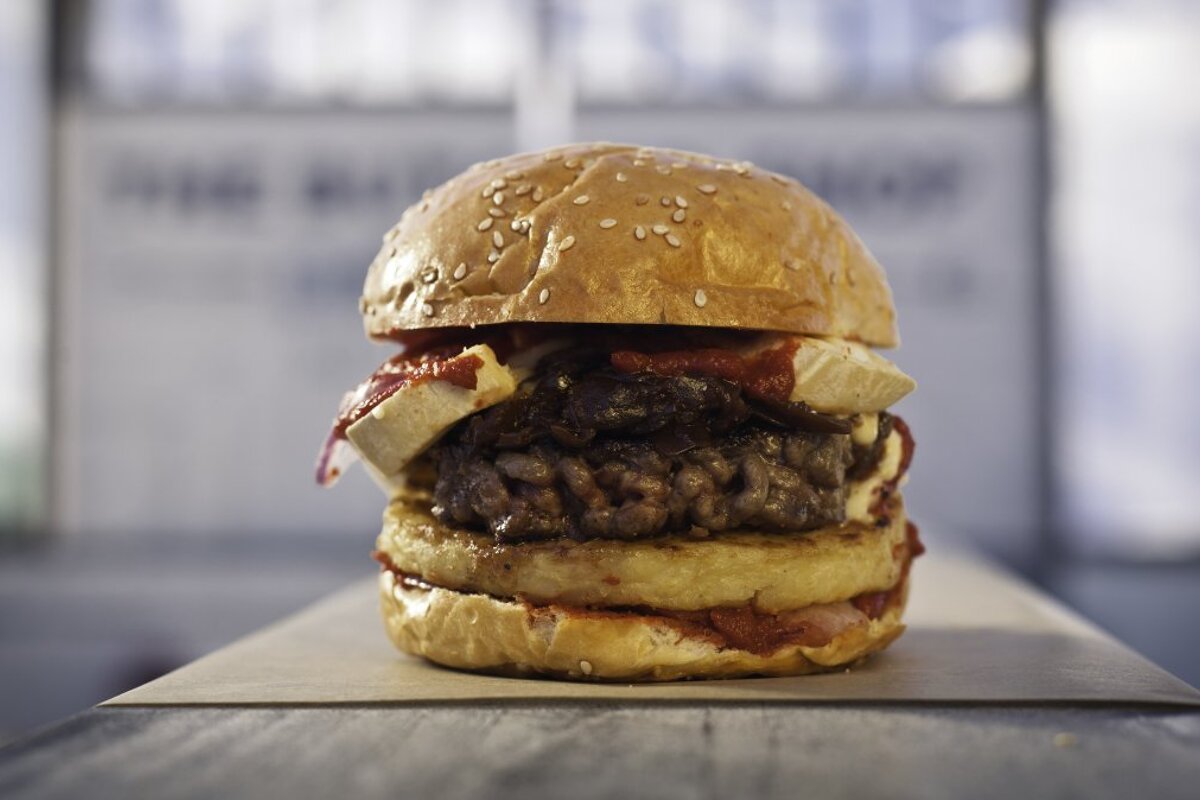 La Folie Douce, Val d'Isere style of cuisine