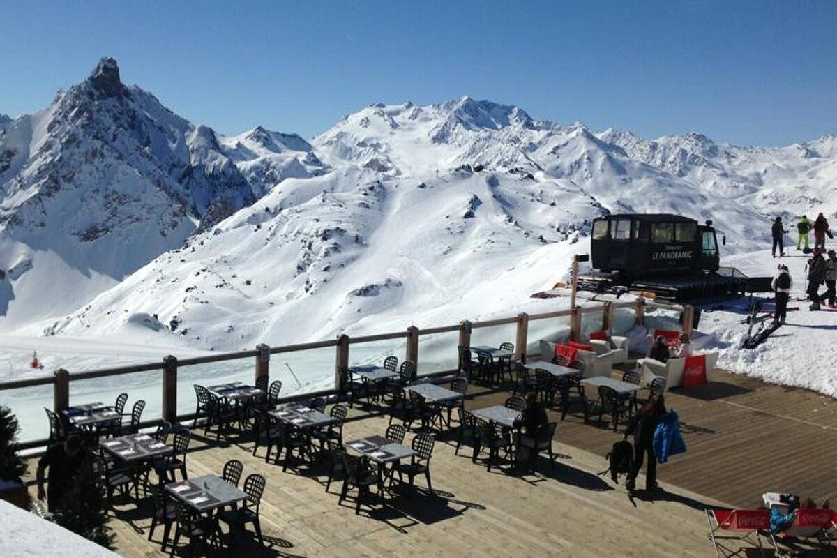 Le Bel Air Restaurant, Courchevel Moriond restaurant terrasse