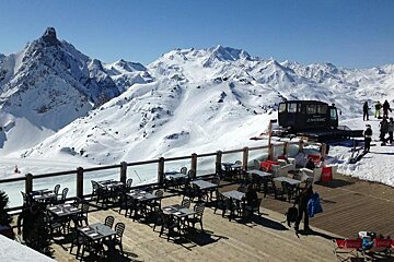 Le Bel Air Restaurant, Courchevel Moriond restaurant terrasse