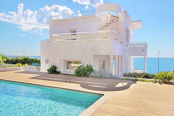 Blue Square Real Estate, Antibes villa