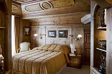D'Exception 6th Floor Apartment, Courchevel 1850 double bedroom