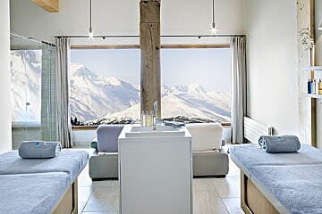 Deep Nature Spa, Les Arcs 1950 treatment room