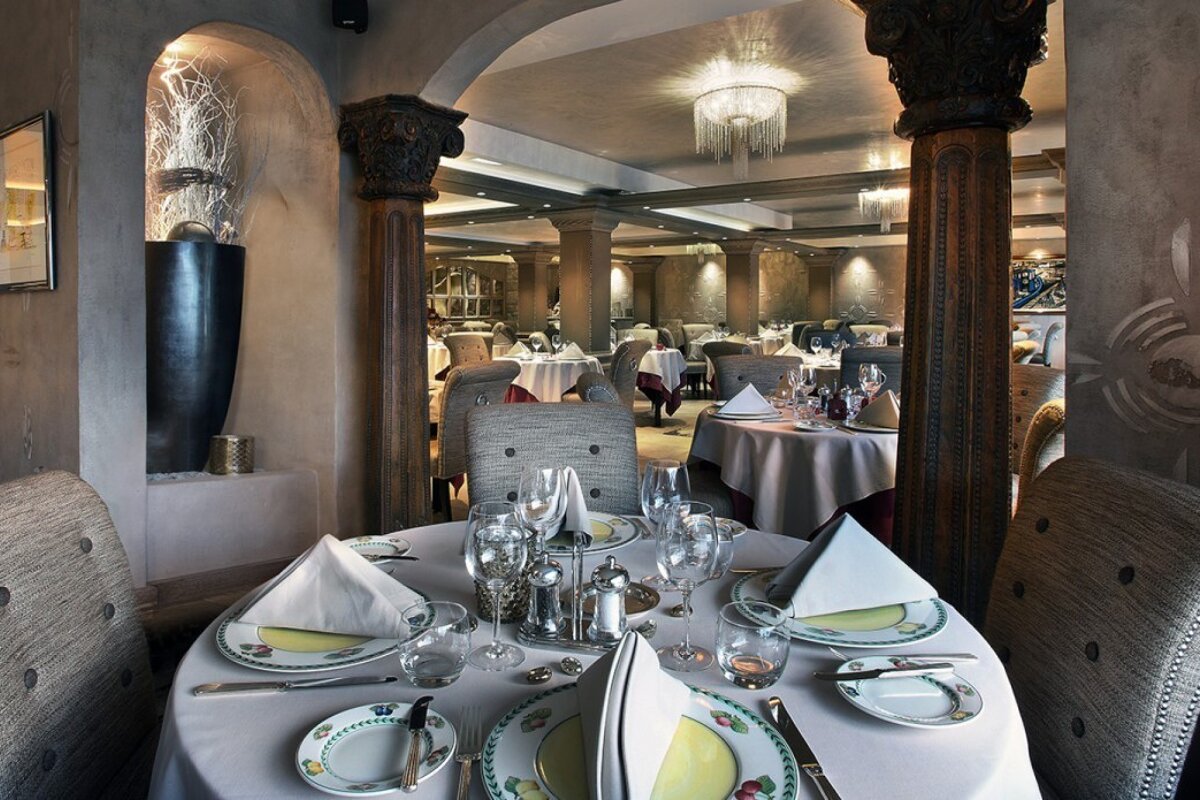 Le Lana Hotel, Courchevel hotel restaurant