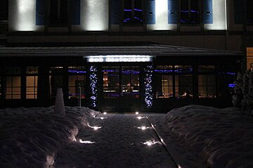 Hotel Mont Blanc - Bar Review