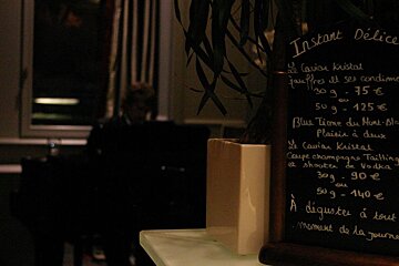 Hotel Mont Blanc - Bar Review