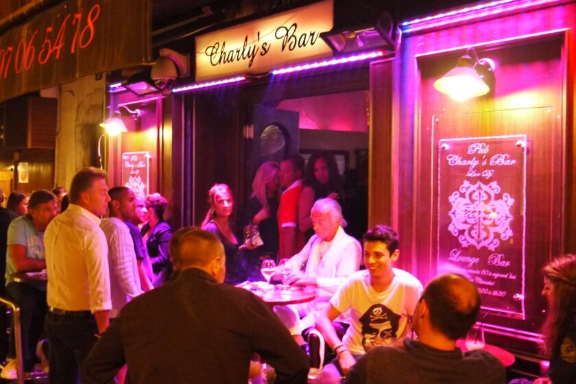About bars and nightlife in Cannes