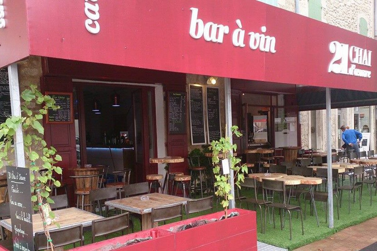 21 Chai d'Oeuvre Bar, Saint Remy de Provence exterior