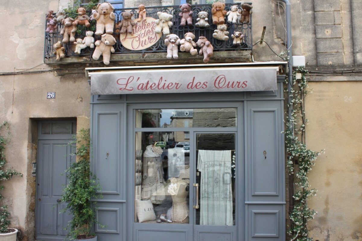 a teddy bear shop in uzes, provence