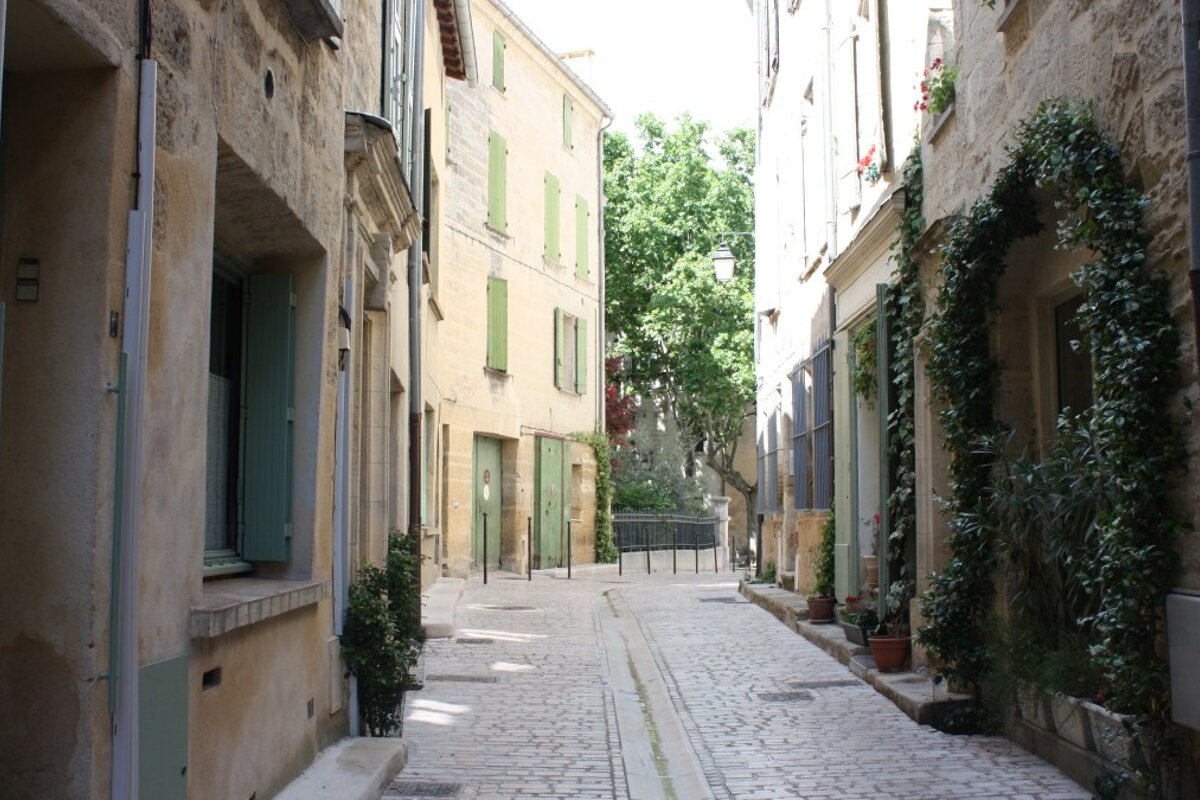 a cobbled street in Uzes