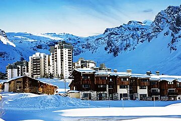 Ski One | Ski Hire, Tignes