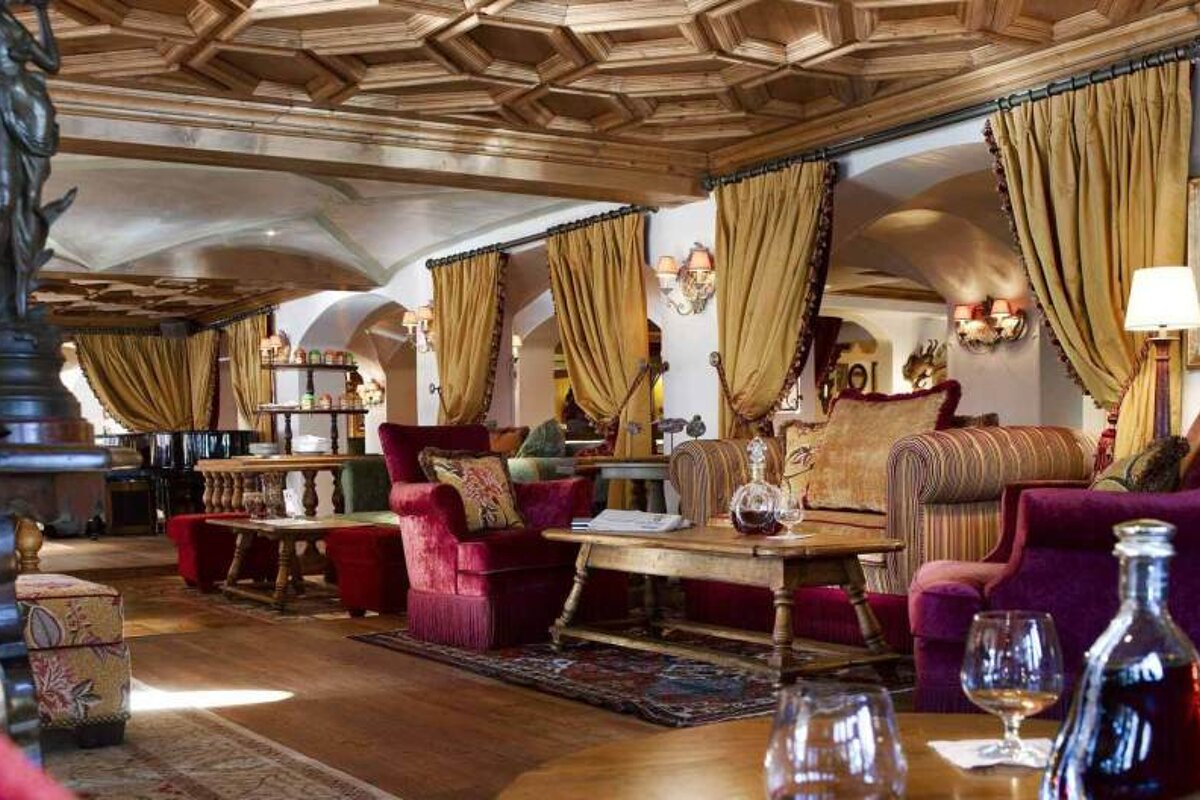 Les Airelles Hotel, Courchevel lounge room