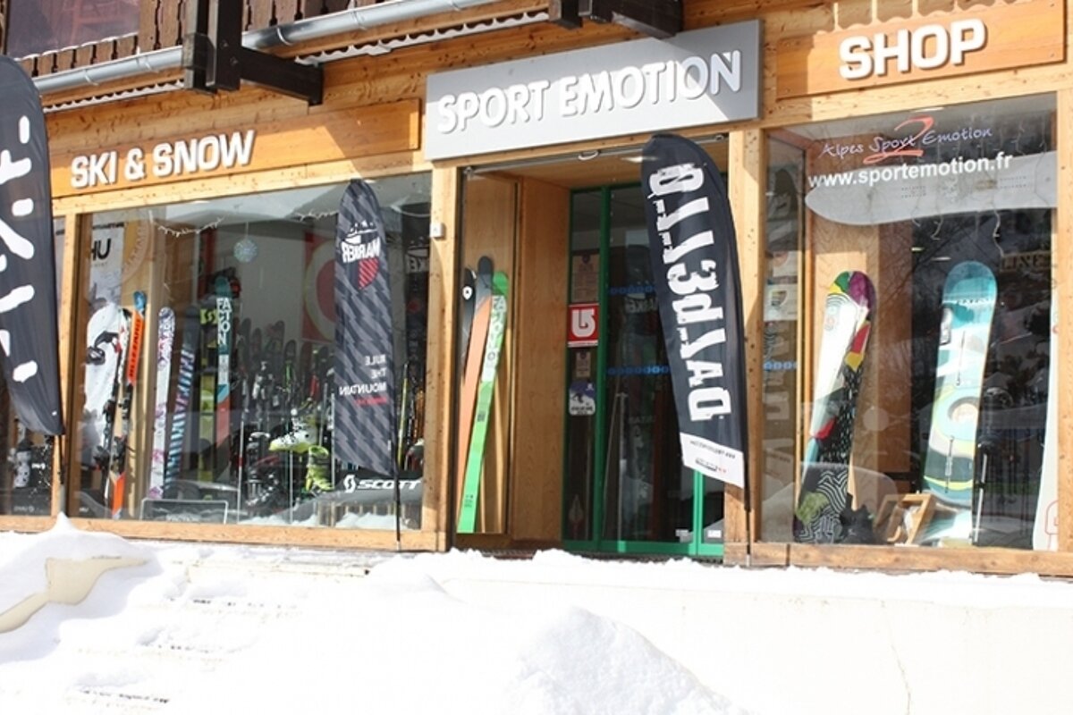 Skimium - 2 Alpes Sport Emotion Ski Hire, Les Deux Alpes exterior