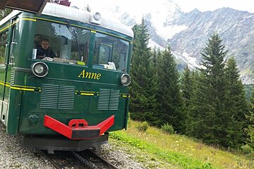 scenic trains in Chamonix