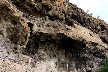 Troglodyte Caves & Rocks, Cotignac