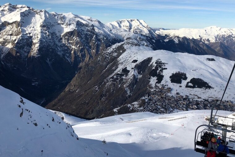 White Christmas in the sunshine in Les 2 Alpes