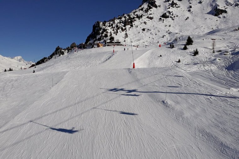 Cruising the blue runs in Les Arcs in 2019