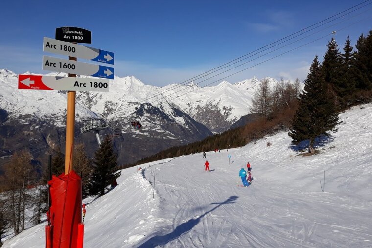 Cruising the blue runs in Les Arcs in 2019