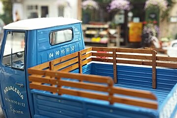 Provencal Delivery Van