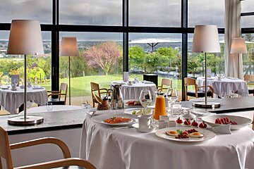 Hotel Le Saint-James Relais & Chateaux, Bordeaux Area hotel restaurant