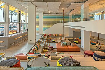 W Ibiza Hotel, Santa Eulalia lounge room