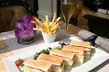 Bar Americain food