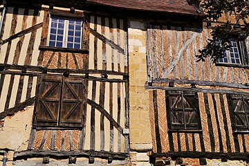 an old wooden beam house in bergerac