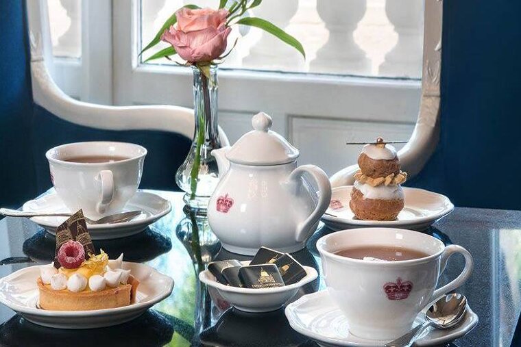 Café culture in