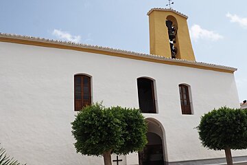 the front of the church in santa gertrudis ibiza