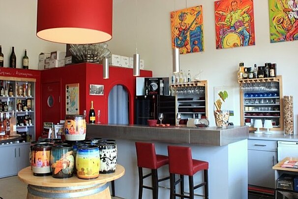 Le Grenache, Carpentras interior