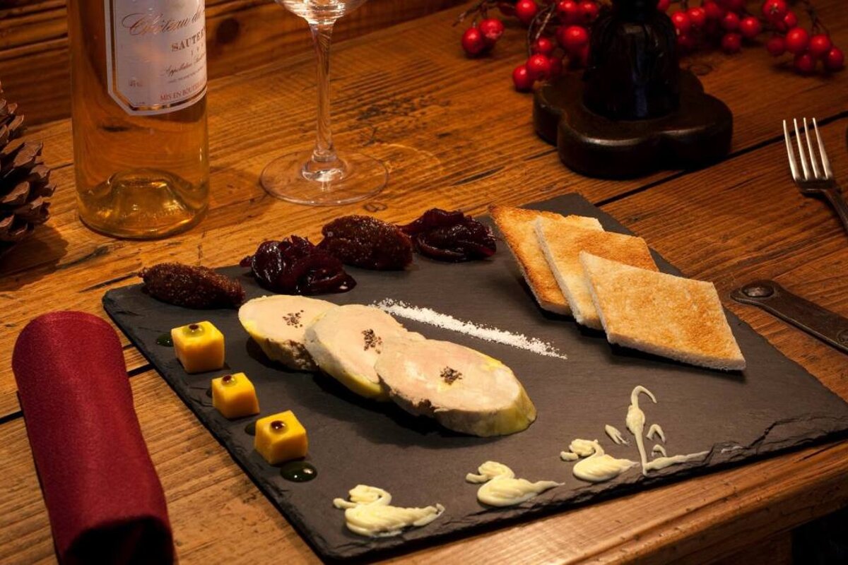 Les Melezes Restaurant & Brasserie, Les Deux Alpes style of cuisine