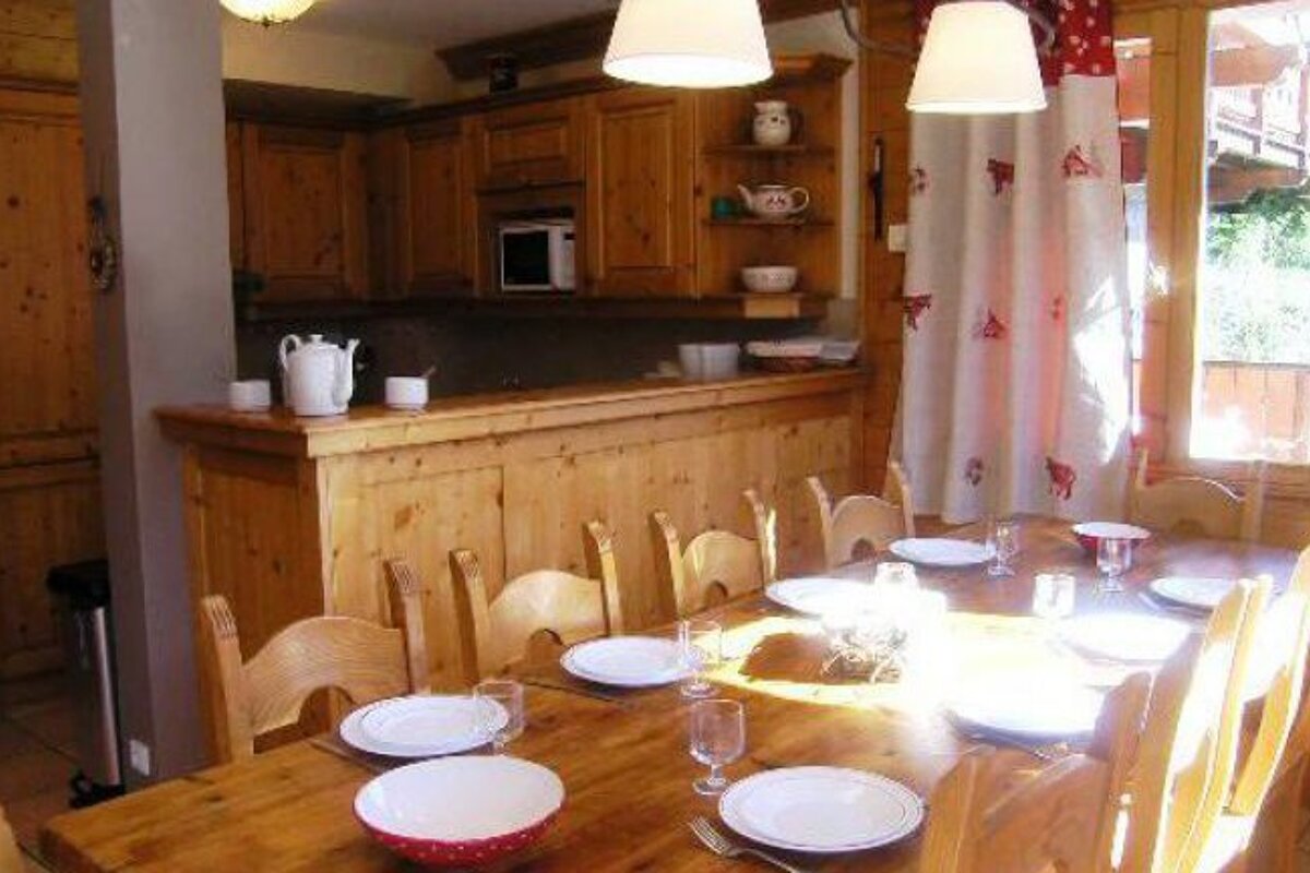 Morel Chalet, Meribel - Rond Point / Altiport dining room 