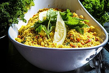 Mola Restaurant Food