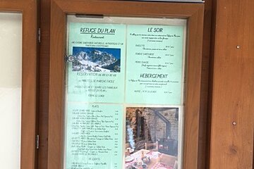 a notice board at a restaurant in meribel