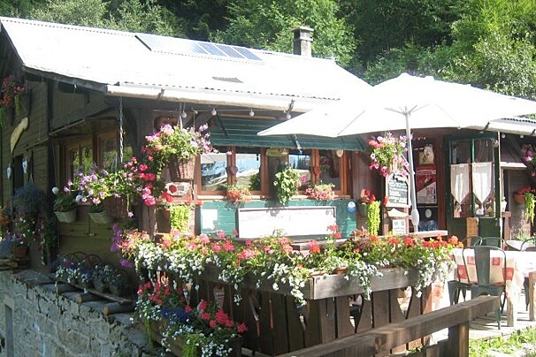 Chalet Le Cerro Restaurant, Glacier des Bossons exterior