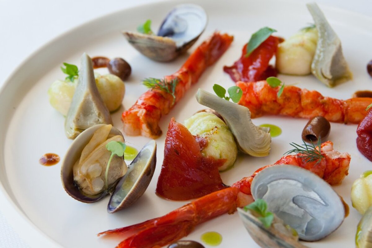 La Cabro d'Or Restaurant, Les Baux de Provence style of cuisine