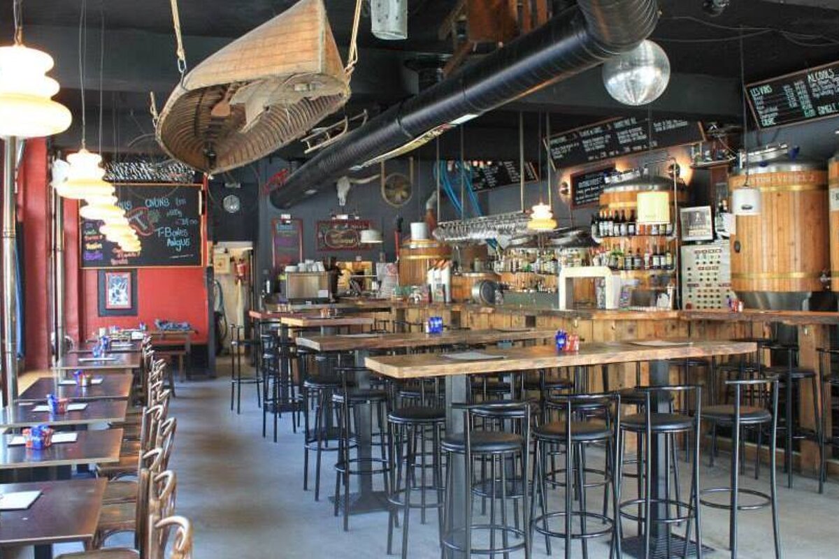 Micro Brasserie de Chamonix (the 'MBC'), Chamonix - Centre interior