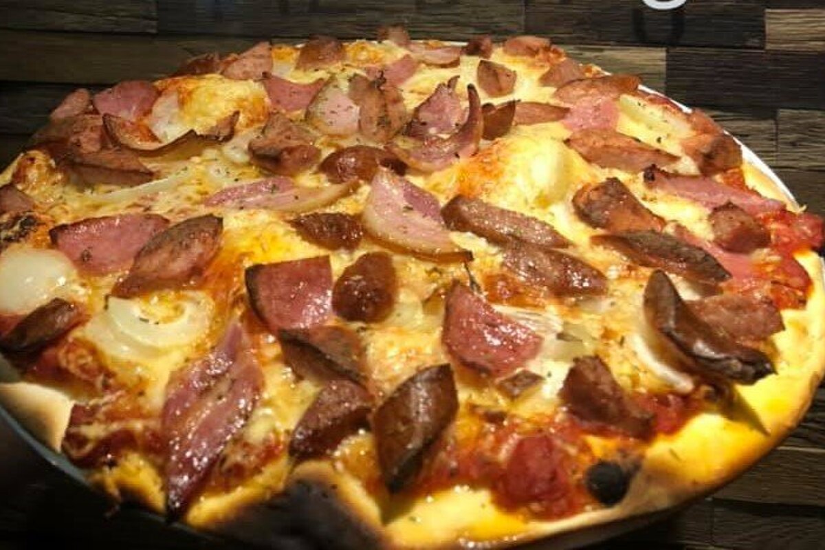 Pizza from Mountain Piz'Burg, Avoriaz