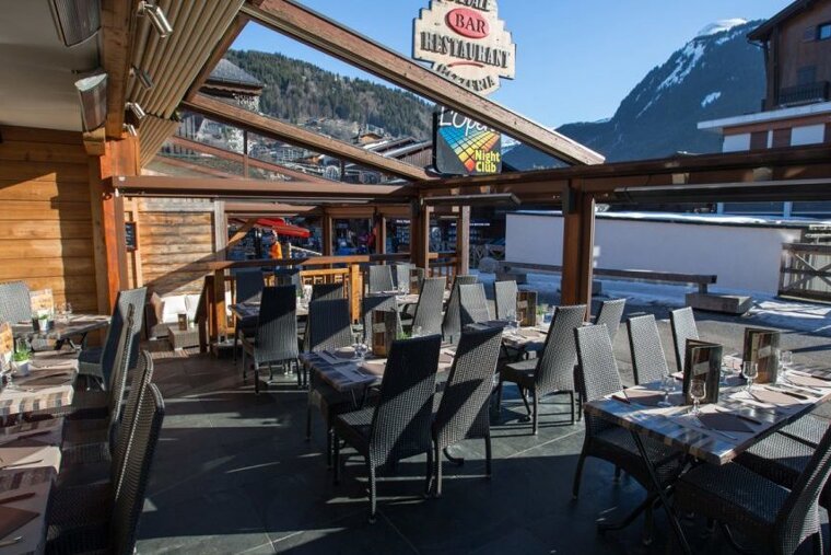 L'Etale Restaurant, Morzine restaurant terrasse