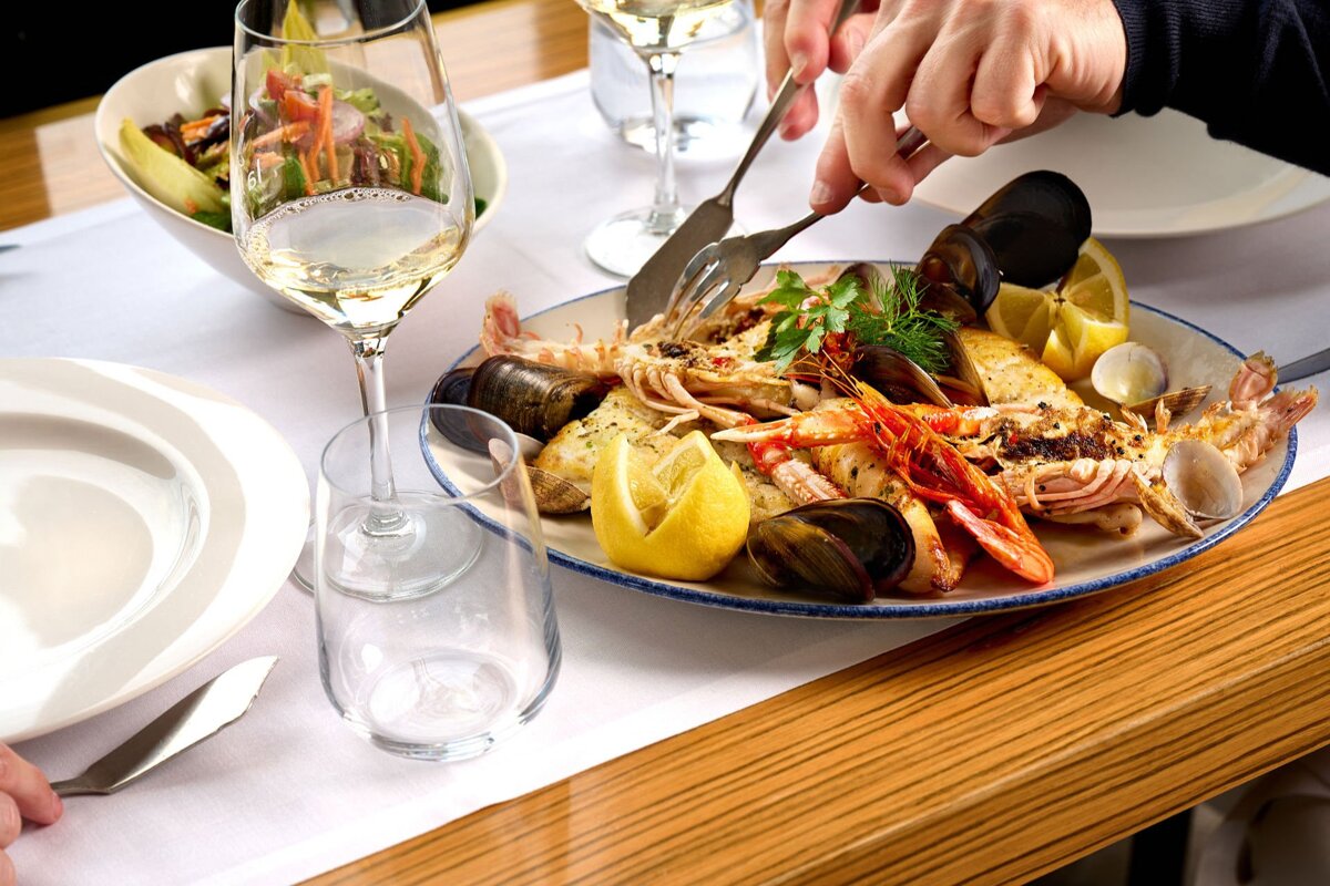 Seafood dish at La Llonga