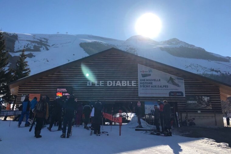 Sunny spring days in Les 2 Alpes